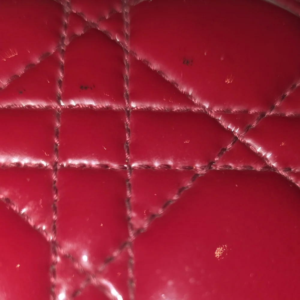 Pre-owned Authenic DIOR Red Patent Cannage Lady Dior Convertible Clutch - Picture 7 of 14